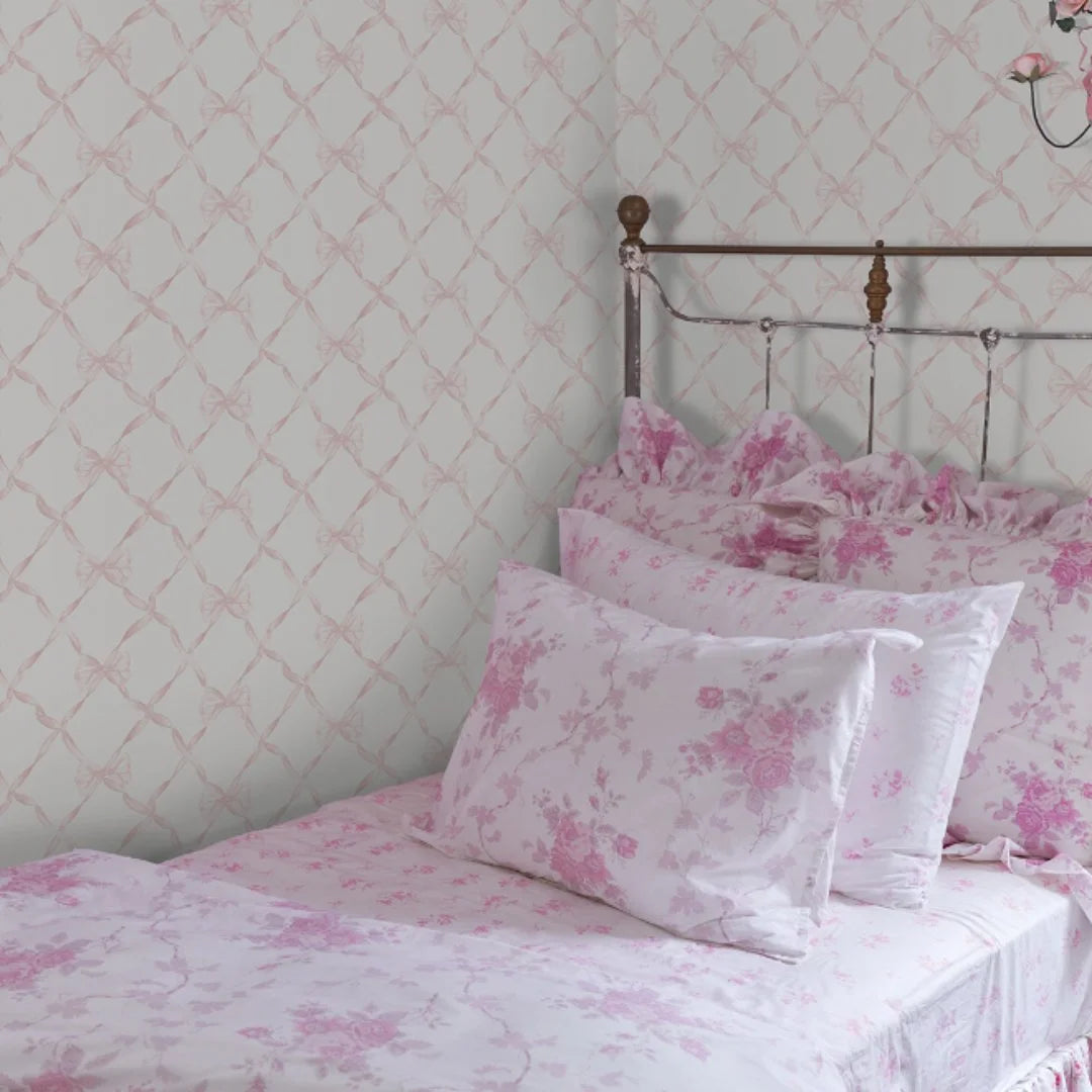 Primrose Ribbon Trellis